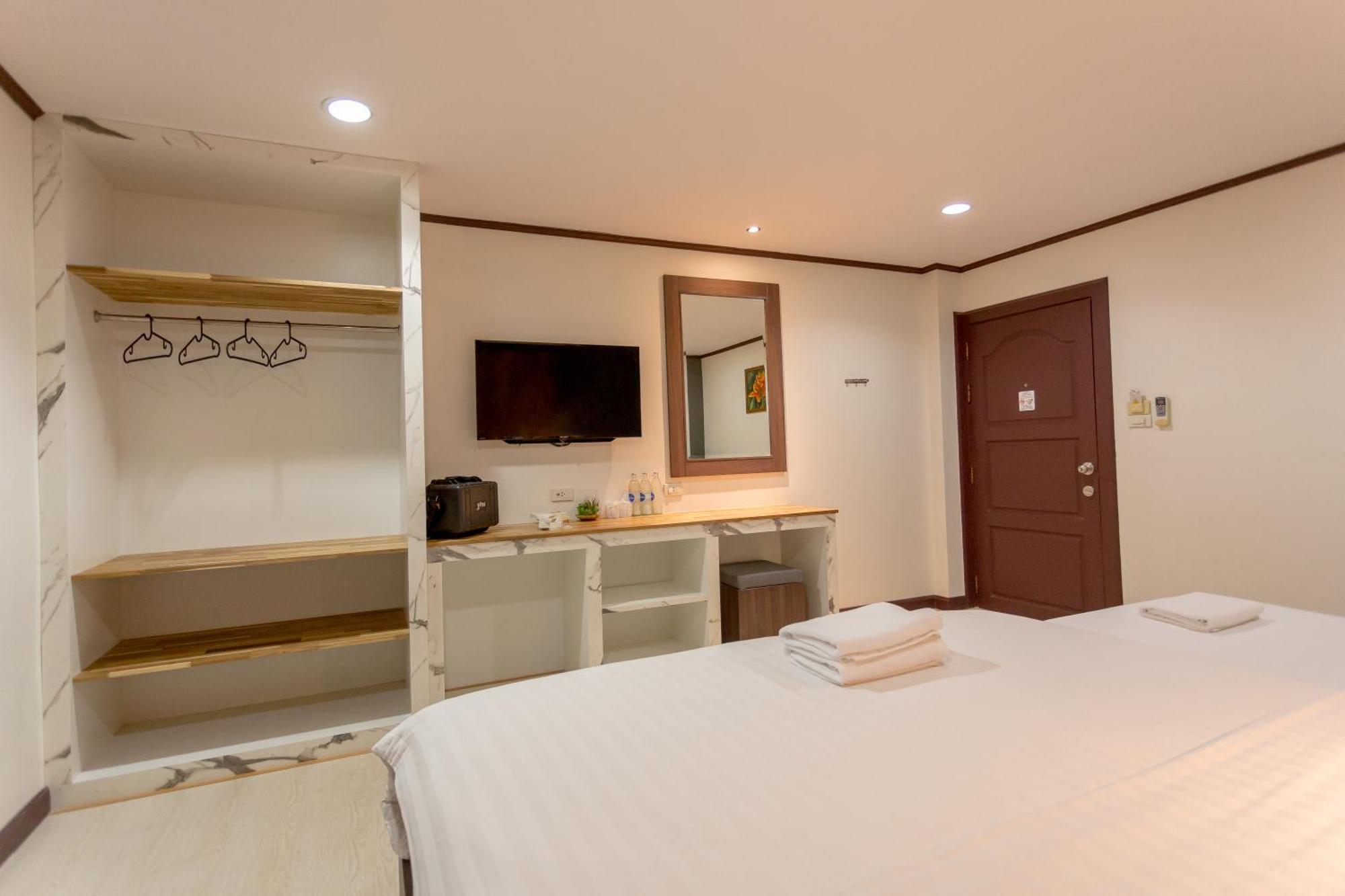 Phimai Paradise Boutique Hotel Nakhon Ratchasima Bagian luar foto
