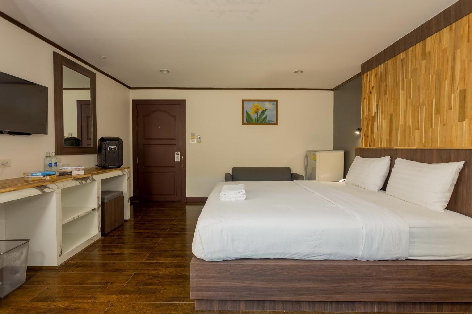 Phimai Paradise Boutique Hotel Nakhon Ratchasima Bagian luar foto