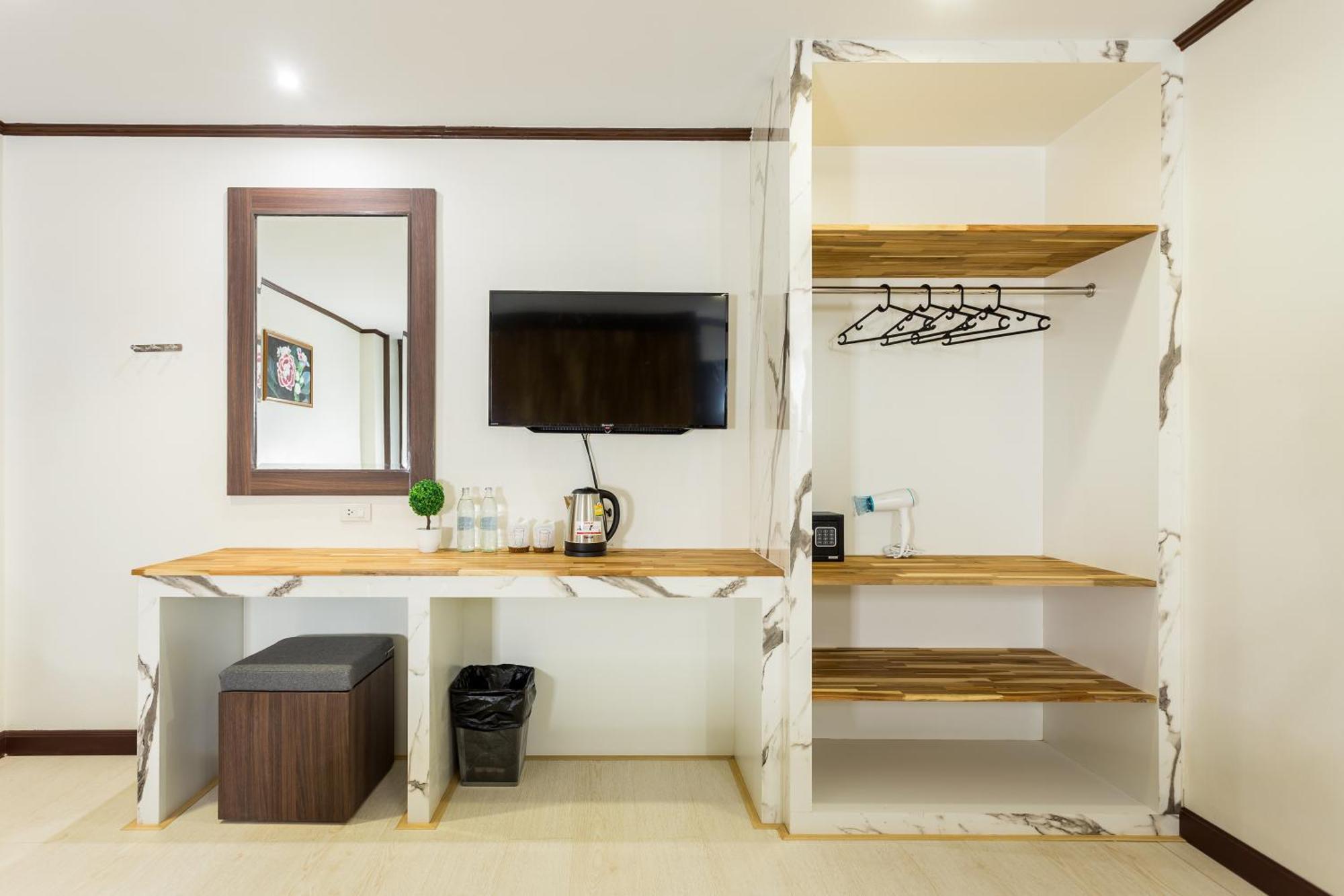 Phimai Paradise Boutique Hotel Nakhon Ratchasima Bagian luar foto